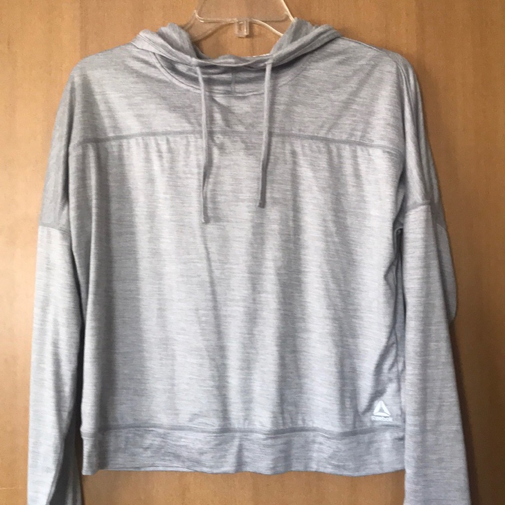 Hooded Reebok Crop Top - Picture 3 of 4